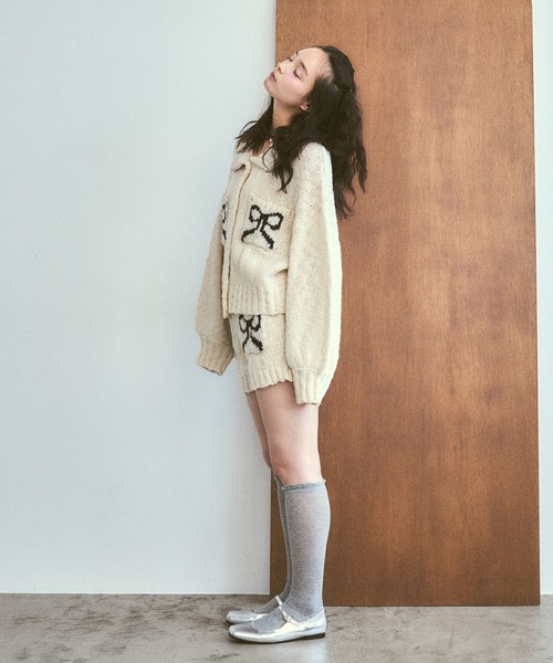 poiregnee(ポワニェ)の「リボンニットブルゾン(ニット/セーター・レディース・グレー/アイボリー・FREE)」の6枚目の写真