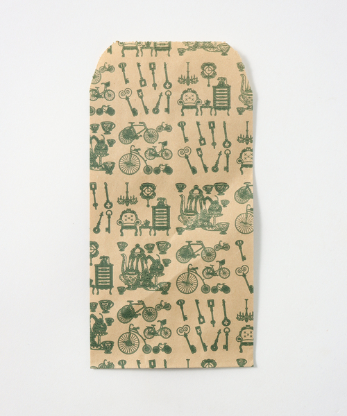 GUSTAVO（グスタボ）の「Gustavo Flower Narrow Bracelet-diamond　S-24-AJUZ-14（ブレスレット・レディース・ブラック/ホワイト/ブルー/レッド/イエロー・FREE）」の21枚目の写真