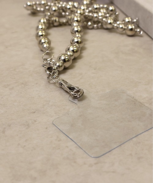 emesuelee（エメスーリー）の「メタリックリボンスマホショルダー（スマホグッズ・レディース・ゴールド/シルバー・フリー）」の7枚目の写真