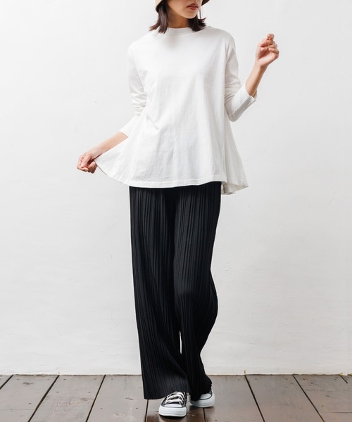 mili an deni（ミリアンデニ）の「セミワイドプリーツパンツ（その他パンツ・レディース・ブラウン/グリーン/ブラック/チャコールグレー/アッシュグレー・M）」の8枚目の写真