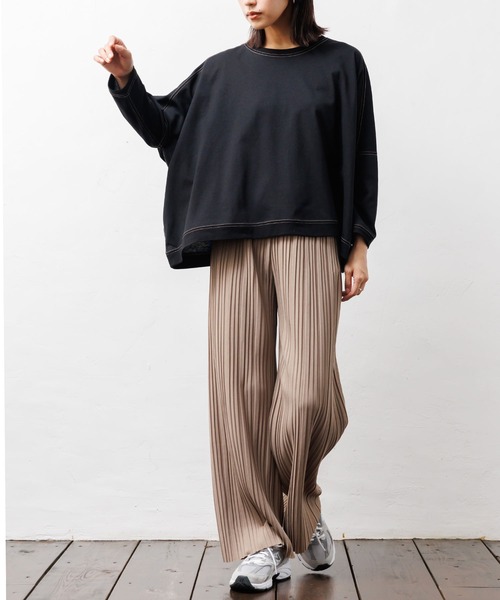 mili an deni（ミリアンデニ）の「セミワイドプリーツパンツ（その他パンツ・レディース・ブラウン/グリーン/ブラック/チャコールグレー/アッシュグレー・M）」の12枚目の写真