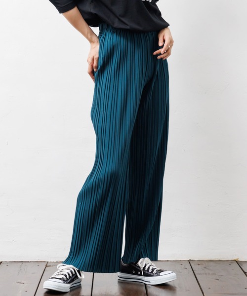 mili an deni（ミリアンデニ）の「セミワイドプリーツパンツ（その他パンツ・レディース・ブラウン/グリーン/ブラック/チャコールグレー/アッシュグレー・M）」の18枚目の写真