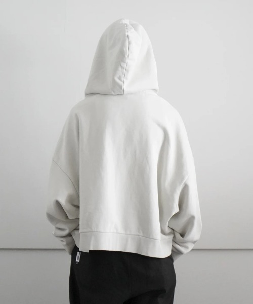 entire studios（エンタイアスタジオ）の「ENTIRE STUDIOS ETERNAL ZIP