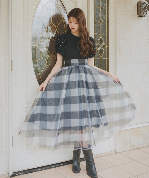 SWINGLE（スウィングル）の「パールフェザースリーブニットプルオーバー（ニット/セーター・レディース・ボルドー/アイボリー/ブラック・FREE）」の6枚目の写真