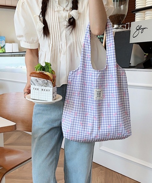 Mignonjour(ミニョンジュール)の「FReePLACe/リボン柄トートバッグ X12284(トートバッグ・レディース・ブルー/ピンク/パープル・FREE)」の4枚目の写真