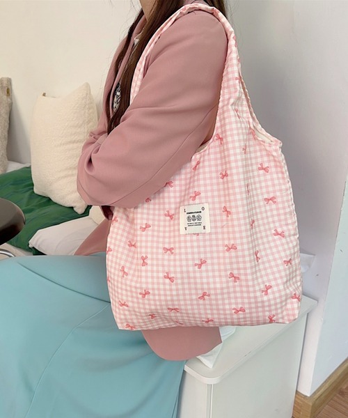 Mignonjour(ミニョンジュール)の「FReePLACe/リボン柄トートバッグ X12284(トートバッグ・レディース・ブルー/ピンク/パープル・FREE)」の7枚目の写真