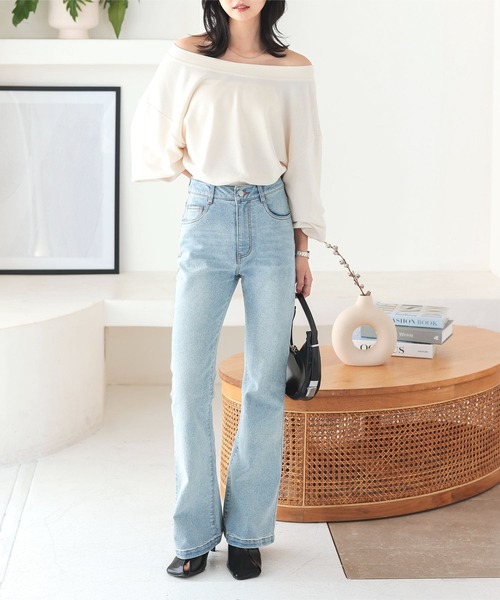 KOBE LETTUCE（コウベレタス）の「ソフトフレアデニムパンツ（デニムパンツ・レディース・ライトブルー/ブラック/ネイビー/アイボリー系/ブルー・L/M/S/TM/PM）」の6枚目の写真