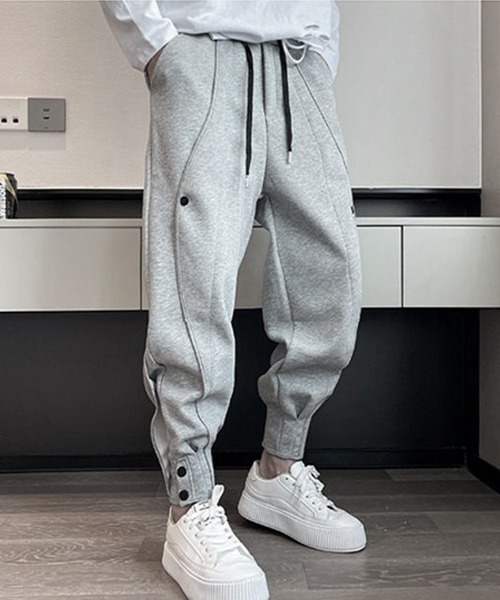 vokal スナップボタンパンツ 洗練スタイリッシュシルエット。スナップボタン スウェットジョガー