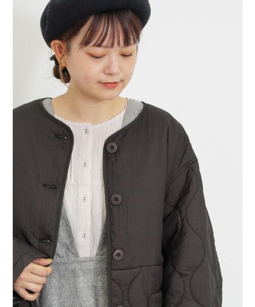 Samansa Mos2(サマンサ モスモス)の「ライトキルティング切替ブルゾン(ブルゾン・レディース・モカ/チャコールグレー/カーキ/ベージュ・F)」の5枚目の写真
