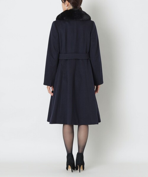 TO BE CHIC(トゥー ビー シック)の「Super170'sウール ロングコート(ステンカラーコート・レディース・ダークネイビー・40)」の6枚目の写真