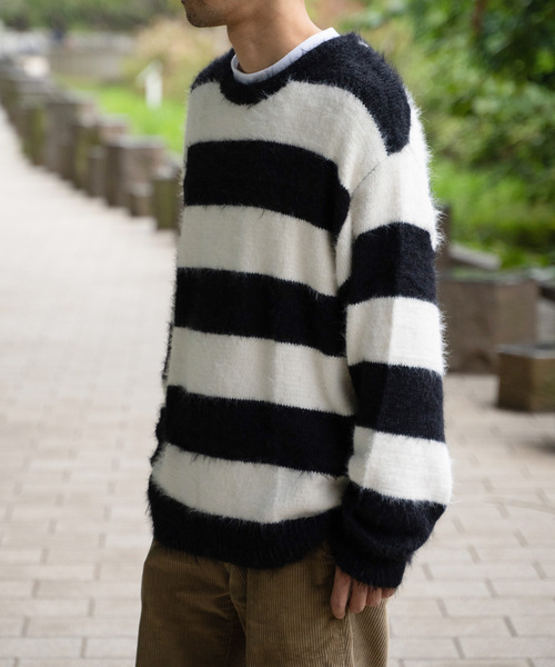 VENCEEXCHANGE（ヴァンスエクスチェンジ）の「ボーダーシャギークルーネックニット（ニット/セーター・メンズ・ホワイト/レッド/グレー・M/L/LL）」の11枚目の写真