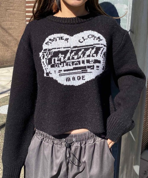 NANEA(ナネア)の「ハートモチーフフロントロゴクロップドニット(ニット/セーター・レディース・アイボリー/ブラック/グレー/レッド・フリー)」の18枚目の写真
