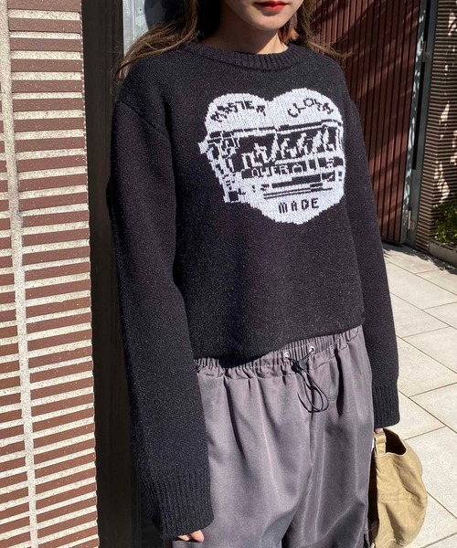 NANEA(ナネア)の「ハートモチーフフロントロゴクロップドニット(ニット/セーター・レディース・アイボリー/ブラック/グレー/レッド・フリー)」の20枚目の写真