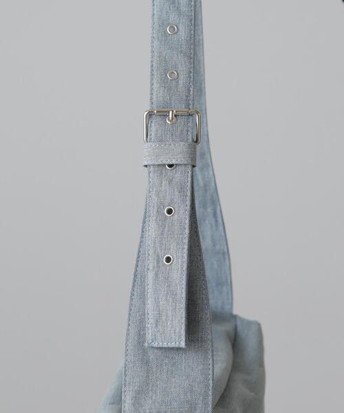 FREE'S MART（フリーズマート）の「◆スタッズショルダーバッグ（ショルダーバッグ・レディース・ブルー/ブラック・ﾌﾘ-）」の9枚目の写真