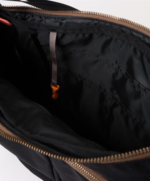 KELTY(ケルティ)の「【KELTY】CLASSIC SHOULDER / クラシック ショルダー/ ショルダーバッグ(ショルダーバッグ・メンズ・オリーブドラブ/ブラウン/ブラック・FREE)」の6枚目の写真