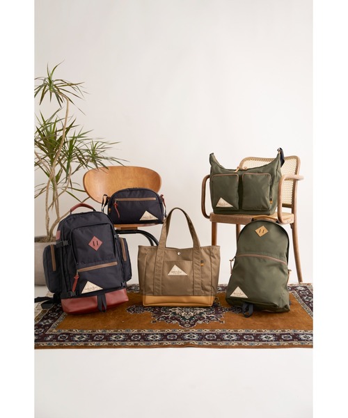 KELTY(ケルティ)の「【KELTY】CLASSIC SHOULDER / クラシック ショルダー/ ショルダーバッグ(ショルダーバッグ・メンズ・オリーブドラブ/ブラウン/ブラック・FREE)」の9枚目の写真