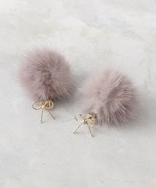 grove(グローブ)の「ファーリボン2WAYピアス(ピアス(両耳用)・レディース・ブラウン系その他/アイボリー/ライトグレー・00)」の4枚目の写真