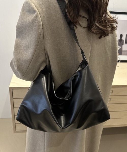 Teem Store(チームストア)の「【大容量】【A4対応】太ベルトワンショルダーバッグ レディース(ショルダーバッグ・レディース・ブラウン/キャメル/ブラック・F)」の7枚目の写真