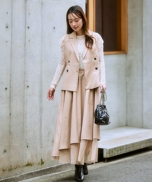 nissen（ニッセン）の「ジャケットライクジレ（セットアップ対応）（ベスト・レディース・ベージュ系/ブラック・LL/L/M/S）」の5枚目の写真