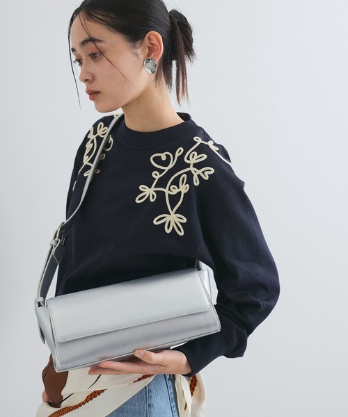 VIS（ビス）の「【軽量】横長ショルダーボディバッグ（ショルダーバッグ・レディース・ブラック/シルバー・FREE）」の7枚目の写真