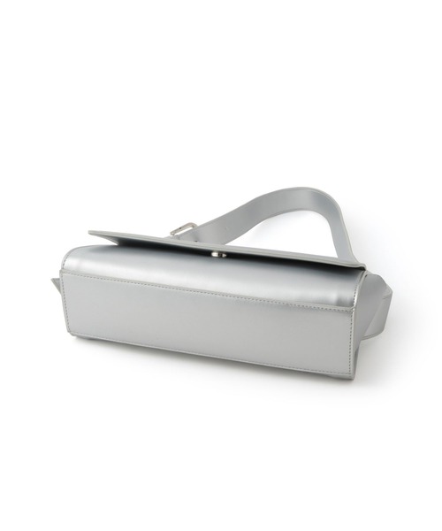 VIS（ビス）の「【軽量】横長ショルダーボディバッグ（ショルダーバッグ・レディース・ブラック/シルバー・FREE）」の13枚目の写真