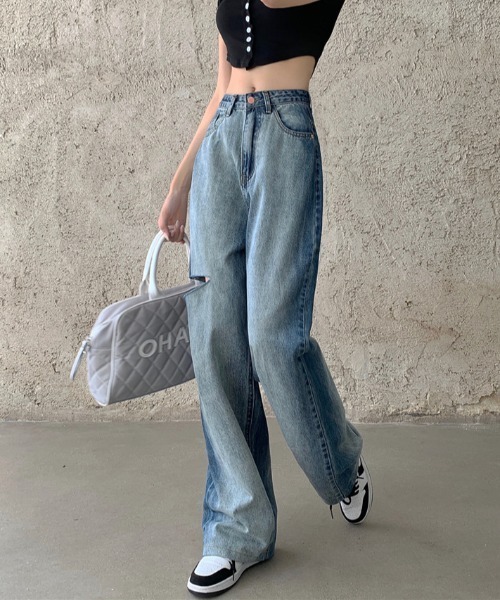 Mela(メラ)の「HWカットアウトワイドデニム(デニムパンツ・レディース・ブルー・L/S/M)」の14枚目の写真