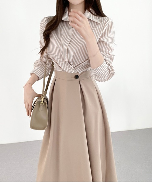 ストライプシャツドッキングプリーツワンピース（シャツワンピース）｜AMAJI（アマジ）