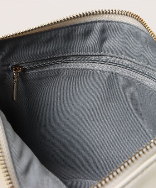 NICAL(ニカル)の「【本革】【NICAL】スクエアショルダーバッグ/554180(ショルダーバッグ・レディース・ブラック/アイボリー/ピンク・FREE)」の13枚目の写真