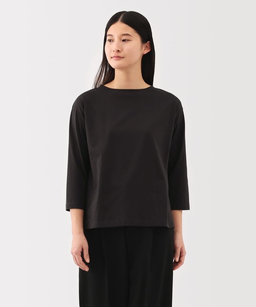 無印良品(ムジルシリョウヒン)の「婦人 天竺編みボートネック七分袖Tシャツ(Tシャツ/カットソー・レディース・ブラック/スモークピンク/ホワイト/ライトグレー/ダークグレー/スモーキーグリーン系/ブルー系・XS/XL/L/M/S)」の4枚目の写真