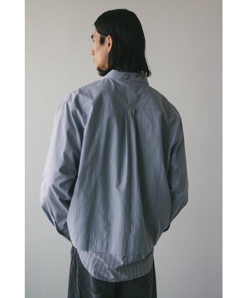 STYLEMIXER(スタイルミキサー)の「ストライプレイヤーシャツ(シャツ/ブラウス・メンズ・ブルー/グレー・MEDIUM/LARGE)」の9枚目の写真