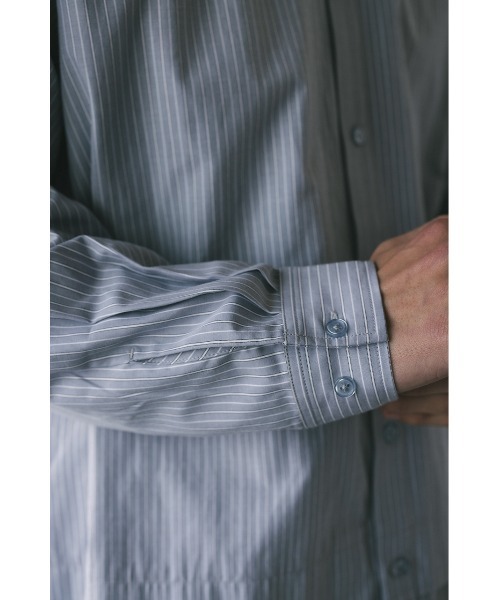 STYLEMIXER(スタイルミキサー)の「ストライプレイヤーシャツ(シャツ/ブラウス・メンズ・ブルー/グレー・MEDIUM/LARGE)」の11枚目の写真