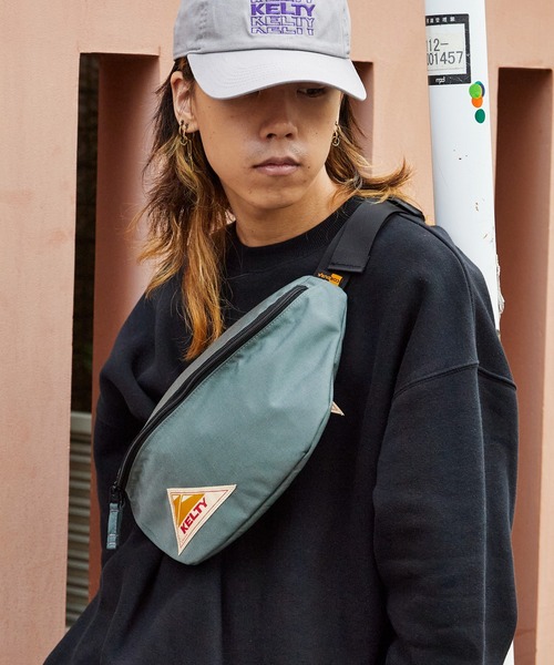 KELTY（ケルティ）の「KELTY/ケルティ SLIM FANNY スリム ボディーバック 2026年春夏（ボディバッグ/ウエストポーチ・メンズ・タン/セージグリーン/グレー/キャメル/ブラック/ネイビー/モカ/マスタード/オリーブ・FREE）」の3枚目の写真