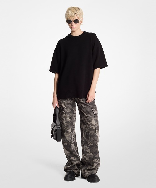 MICHAEL KORS(マイケルコース)の「ユニセックス ショートスリーブ セーター(ニット/セーター・レディース・ブラック・L/XL/S/M)」の3枚目の写真