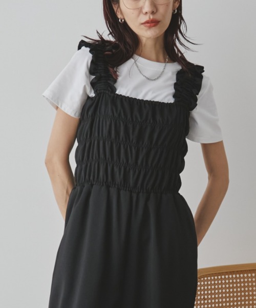 Auntie Rosa Holiday(アンティローザホリデー)の「シャーリングサロペット(サロペット/オーバーオール・レディース・ブラック/ブラウン・FREE)」の8枚目の写真