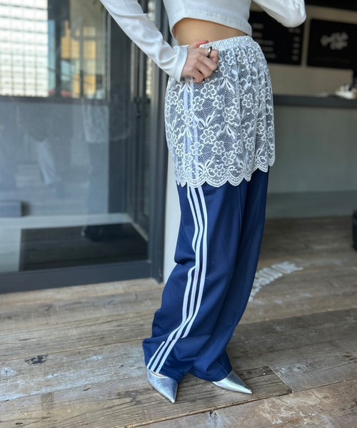 Kotoe(コトエ)の「レイヤード 花柄レースミニスカート 付け裾(スカート・レディース・ブラック/ホワイト・FREE)」の22枚目の写真