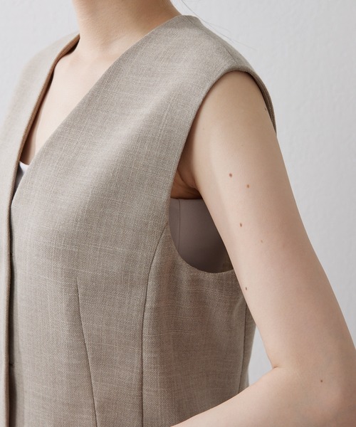 Whim Gazette（ウィムガゼット）の「ジュートライクジレ（ベスト・レディース・ベージュ/ブラック・FREE）」の7枚目の写真