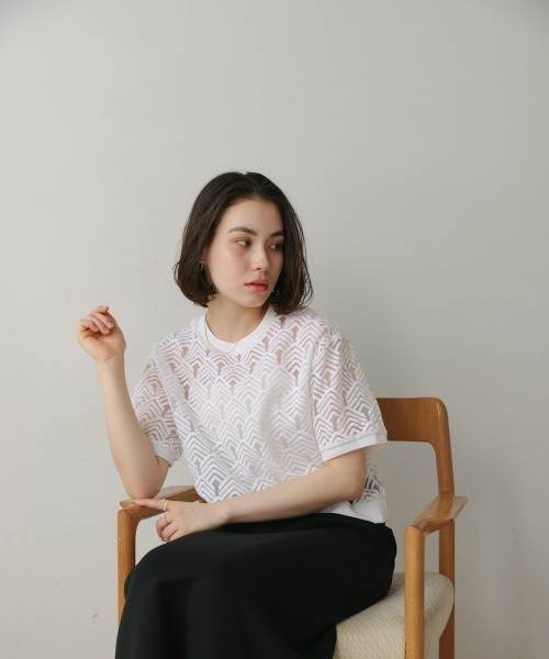 Bou Jeloud（ブージュルード）の「オーガンジー刺繍ブラウス（シャツ/ブラウス・レディース・ブラック/オフホワイト・38）」の5枚目の写真