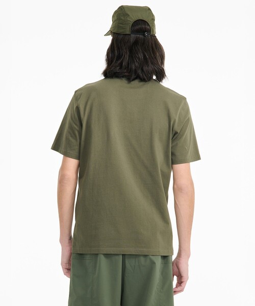 AIGLE(エーグル)の「エンザイムウォッシュ オーガニックコットンロゴ半袖Tシャツ(Tシャツ/カットソー・メンズ・ホワイト/モスグリーン・S/M/L/XL)」の11枚目の写真