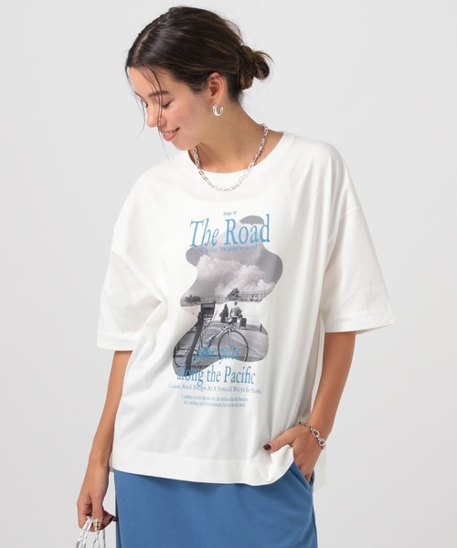 BAYFLOW（ベイフロー）の「[心地良い肌触り]カラーレターフォトプリントＴ（Tシャツ/カットソー・レディース・ブルー/イエロー/ピンク・FREE）」の10枚目の写真