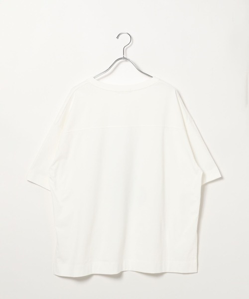 BAYFLOW（ベイフロー）の「[心地良い肌触り]カラーレターフォトプリントＴ（Tシャツ/カットソー・レディース・ブルー/イエロー/ピンク・FREE）」の17枚目の写真