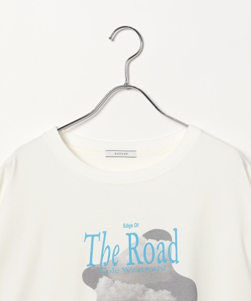 BAYFLOW（ベイフロー）の「[心地良い肌触り]カラーレターフォトプリントＴ（Tシャツ/カットソー・レディース・ブルー/イエロー/ピンク・FREE）」の20枚目の写真