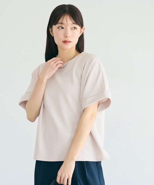 coca(coca)(コカ)の「\再入荷/ エンボスコンパクトトップス(Tシャツ/カットソー・レディース・ブラック/ライトベージュ/ダークブルー・S/M/L)」の16枚目の写真