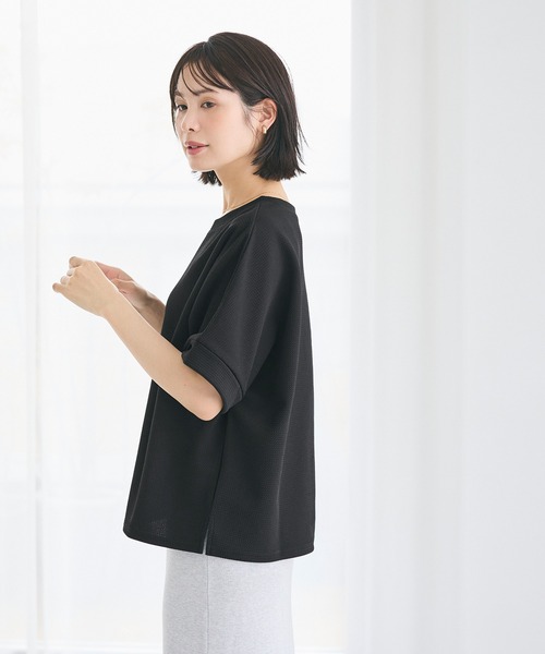 coca(coca)(コカ)の「\再入荷/ エンボスコンパクトトップス(Tシャツ/カットソー・レディース・ブラック/ライトベージュ/ダークブルー・S/M/L)」の18枚目の写真