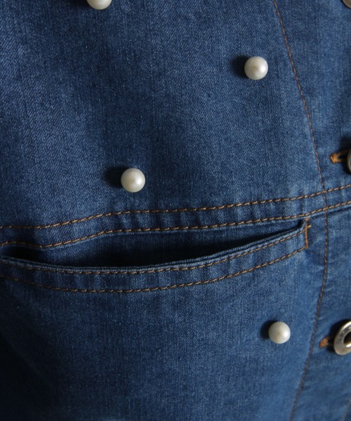 tocco closet（トッコ　クローゼット）の「【ZOZO限定】フリンジネック×パールライトデニムジャケット（デニムジャケット・レディース・ブルー/アイボリー/ライトブルー・M）」の13枚目の写真