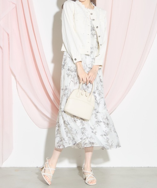 tocco closet（トッコ　クローゼット）の「【ZOZO限定】フリンジネック×パールライトデニムジャケット（デニムジャケット・レディース・ブルー/アイボリー/ライトブルー・M）」の15枚目の写真