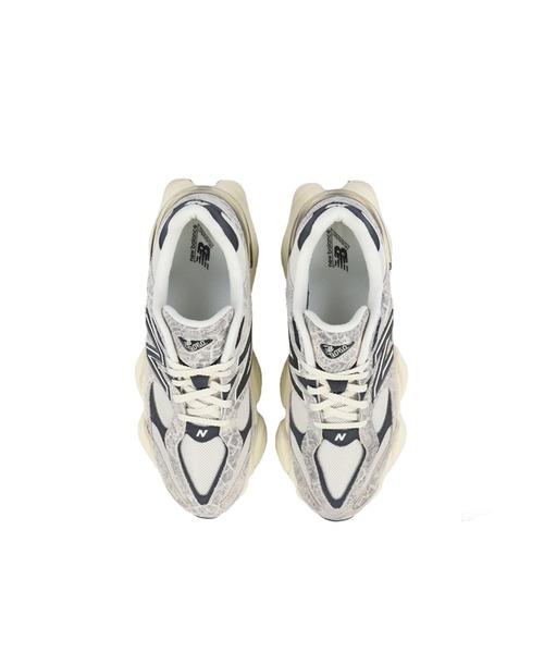 NEW BALANCE(ニューバランス)の「U9060(スニーカー・メンズ・ホワイト×グレー・27cm/28cm/28.5cm/29cm/30cm)」の6枚目の写真
