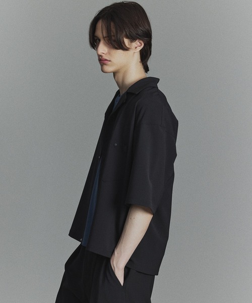 PUBLIC TOKYO（パブリックトウキョウ）の「TRIXIONワイドオープンカラーシャツ（シャツ/ブラウス・メンズ・ベージュ/ブラック・1/2）」の6枚目の写真