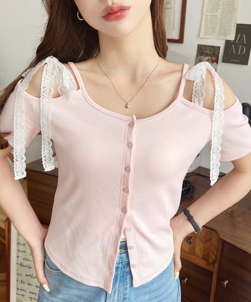 moment+(モーメントプラス)の「オフショルレースリボントップス(Tシャツ/カットソー・レディース・ブルー/イエロー/ブラック/アイボリー/オフホワイト/ピンク・M)」の6枚目の写真