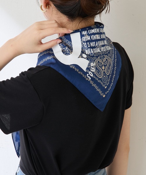 COLLAGE GALLARDAGALANTE（コラージュガリャルダガランテ）の「Q.anos/ペイズリー柄スカーフ（バンダナ/スカーフ・レディース・ブルー・FREE）」の8枚目の写真