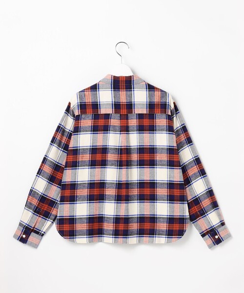 J.PRESS(ジェイプレス)の「コットン起毛タータンチェック ショート丈 シャツ ブラウス(シャツ/ブラウス・レディース・ネイビー系3/アイボリー系3/ブラック系3・T13/T15)」の14枚目の写真